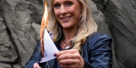 Dr. Cordelia Schott