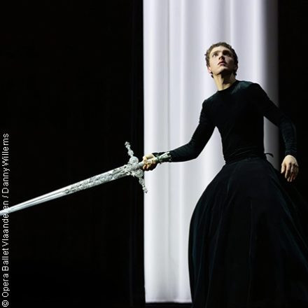 Marcos Morau . Opera Ballet Vlaanderen