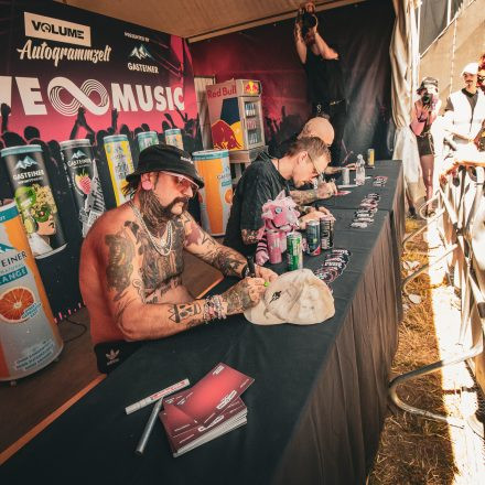 Nova Rock Festival 2025 - Autogrammzelt pres. by Gasteiner