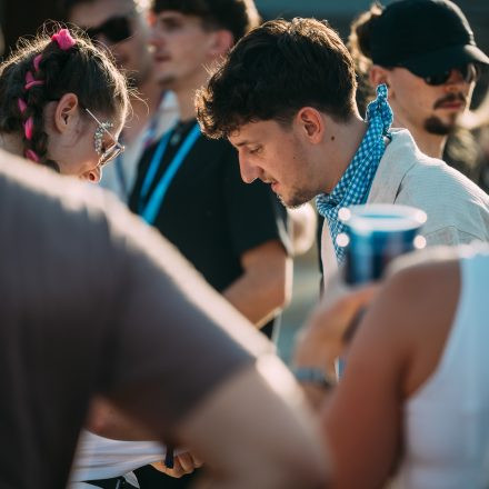 FM4 Frequency Festival 2025 - Autogrammzelt pres. by Gasteiner