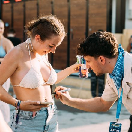 FM4 Frequency Festival 2025 - Autogrammzelt pres. by Gasteiner
