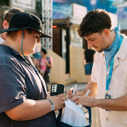 FM4 Frequency Festival 2025 - Autogrammzelt pres. by Gasteiner