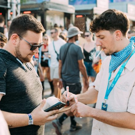 FM4 Frequency Festival 2025 - Autogrammzelt pres. by Gasteiner