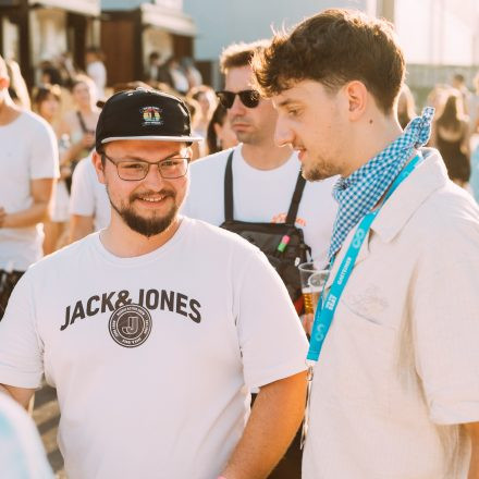 FM4 Frequency Festival 2025 - Autogrammzelt pres. by Gasteiner