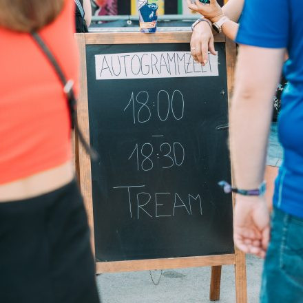 FM4 Frequency Festival 2025 - Autogrammzelt pres. by Gasteiner