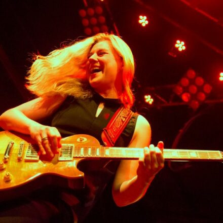 Joanne Shaw Taylor