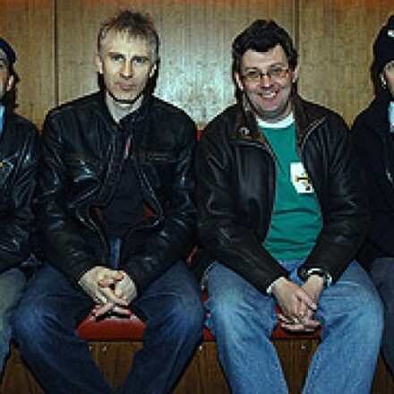 Stiff Little Fingers