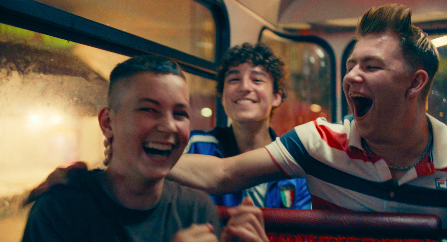 Österreich-Filmpremiere: SONNE UND BETON nach dem Bestseller von Felix Lobrecht am 2. March 2023 @ Apollo - Das Kino. Österreich-Filmpremiere: SONNE UND BETON nach dem Bestseller von Felix Lobrecht am 2. March 2023 @ Apollo - Das Kino.