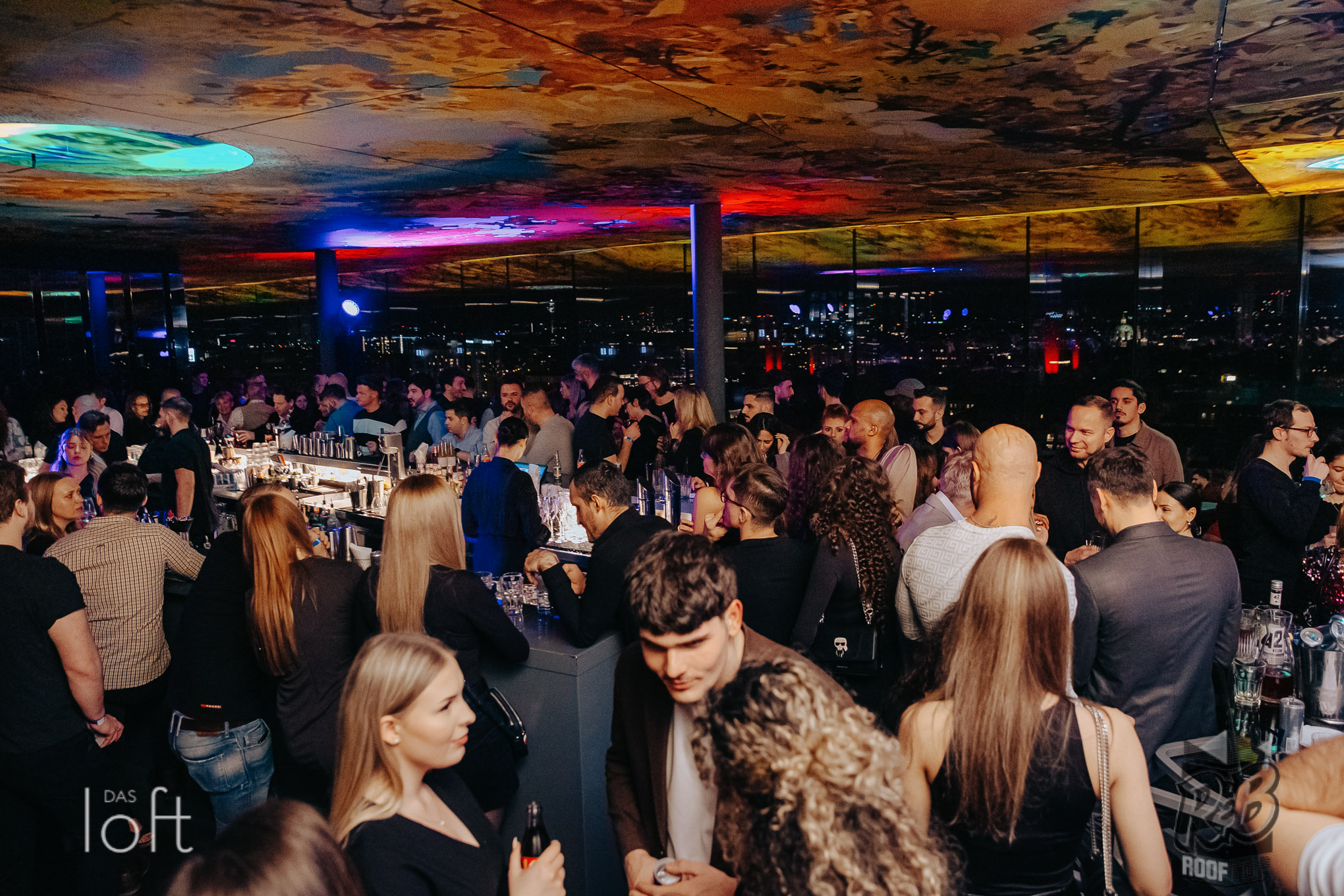 RnB ROOFTOP am 18. January 2025 @ Das LOFT. RnB ROOFTOP am 18. January 2025 @ Das LOFT.