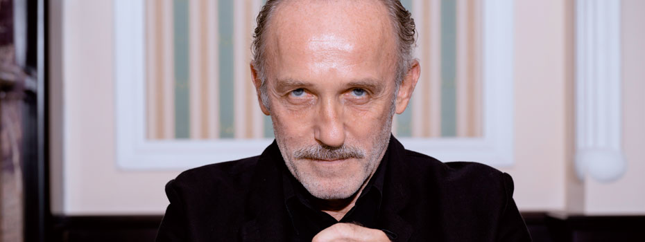 Karl Markovics - Karl Kraus am 6. July 2024 @ Grand Hotel Panhans. Karl Markovics - Karl Kraus am 6. July 2024 @ Grand Hotel Panhans.