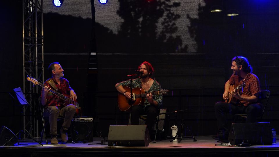 Kuzgunla Ben & Alper Yakın Acoustic Live feat. Uygar Çaglı am 26. November 2024 @ The Loft. Kuzgunla Ben & Alper Yakın Acoustic Live feat. Uygar Çaglı am 26. November 2024 @ The Loft.