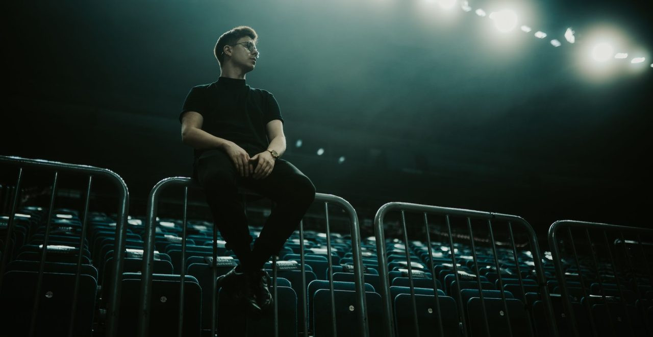 FABIAN WEGERER am 15. October 2023 @ Posthof Linz. FABIAN WEGERER am 15. October 2023 @ Posthof Linz.
