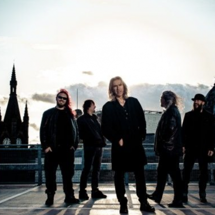 NEW MODEL ARMY