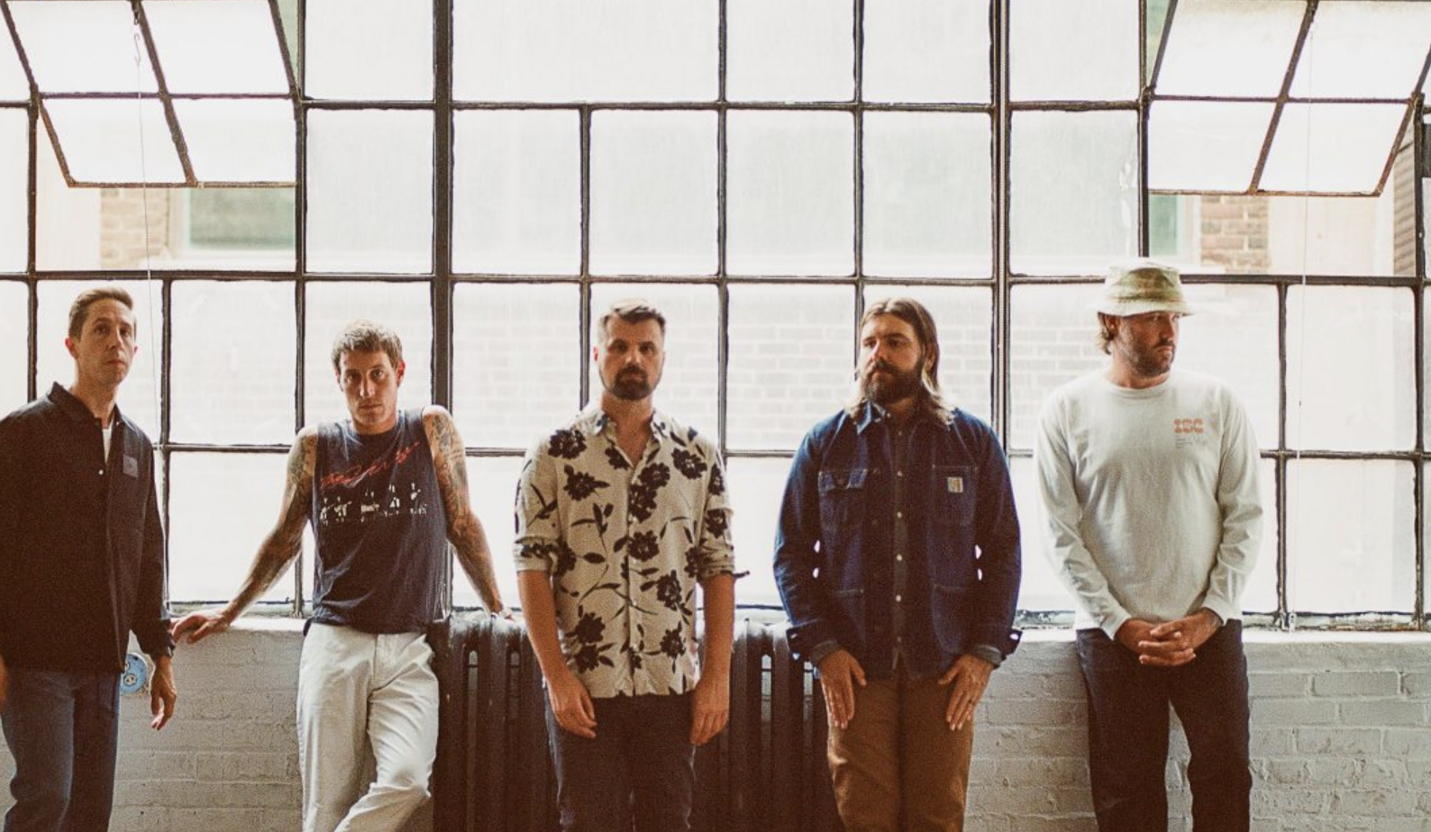 SILVERSTEIN am 6. December 2022 @ . SILVERSTEIN am 6. December 2022 @ .