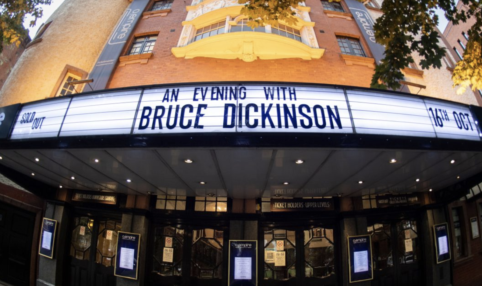 An evening with Bruce Dickinson am 16. January 2023 @ Planet.tt Bank Austria Halle im Gasometer. An evening with Bruce Dickinson am 16. January 2023 @ Planet.tt Bank Austria Halle im Gasometer.