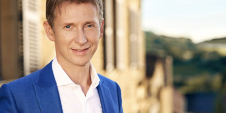 HELMUT LOTTI