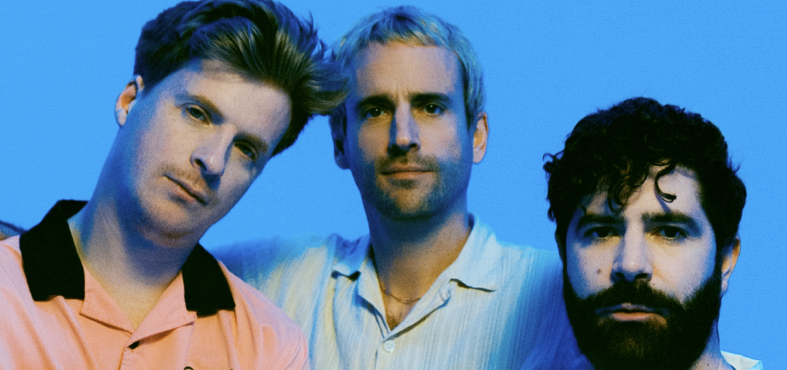 FOALS am 27. June 2023 @ Raiffeisen Halle (früher: Planet.tt Gasometer).