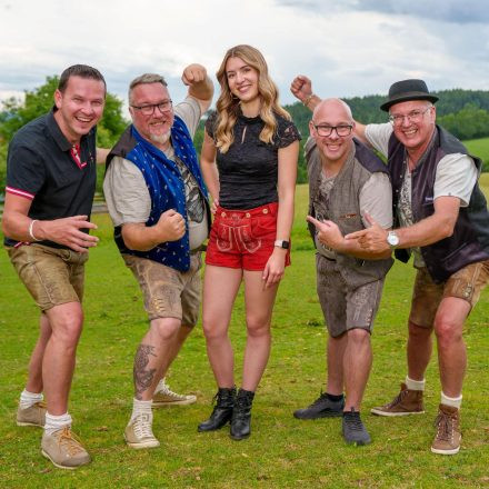Die Dirndlrocker