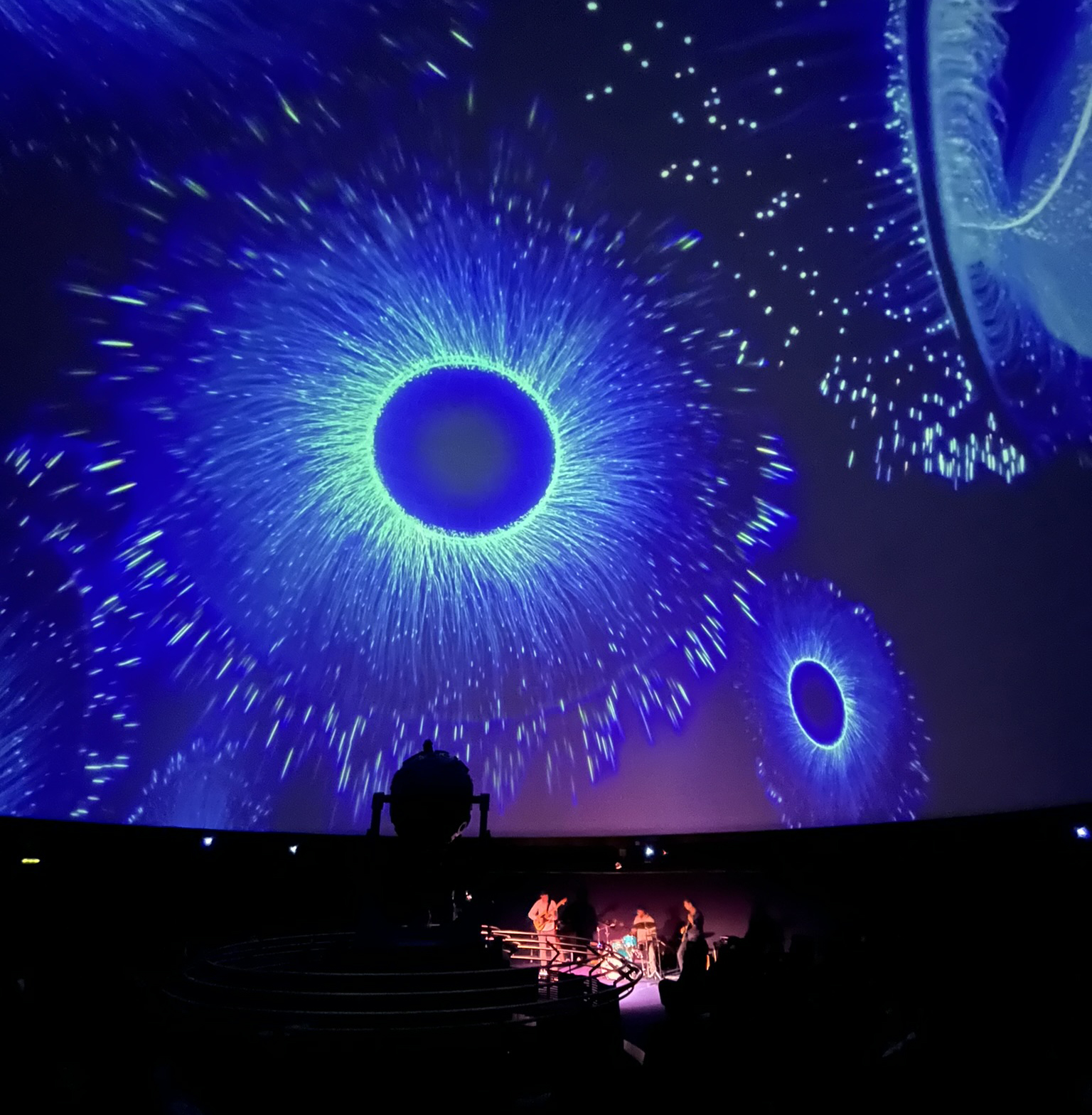 NOVA & Orchestra Live am 20. November 2025 @ Planetarium. NOVA & Orchestra Live am 20. November 2025 @ Planetarium.