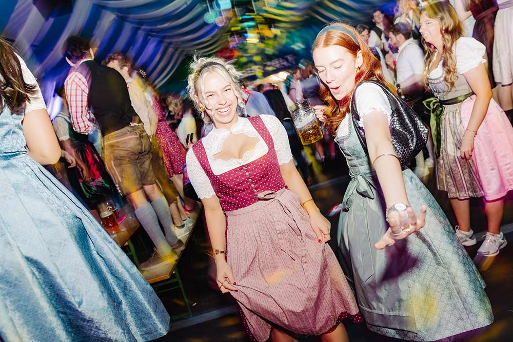 Raiffeisen Studi Wiesn - DJ Stevie am 5. October 2026 @ Nordic Spirit Kaiser Zelt.