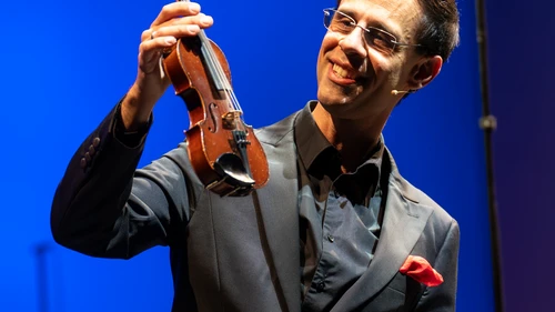 Tonspiele: Stradivahid und der Geigenzauber am 25. April 2026 @ Stadttheater Wiener Neustadt.