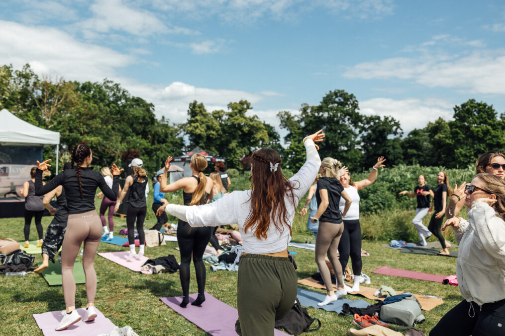 GLOW & FLOW - Autumn Awakening am 29. August 2026 @ Picknickwiese Akademiepark.