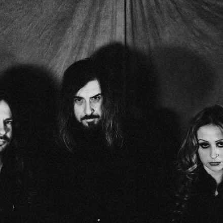 Uncle Acid And The Deadbeats