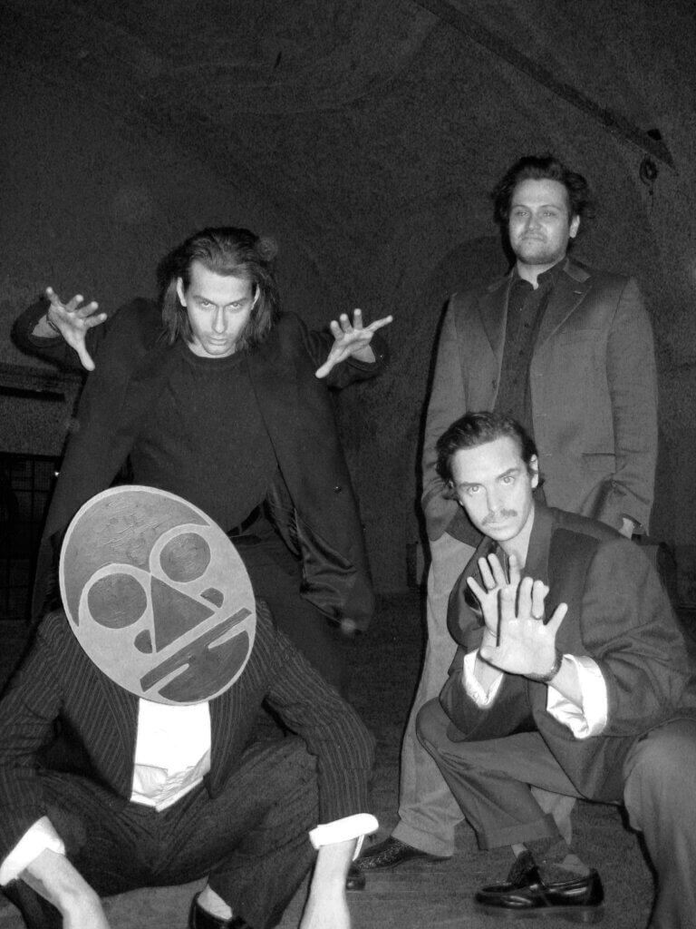 CAVE CLUB am 22. September 2026 @ Lucia.