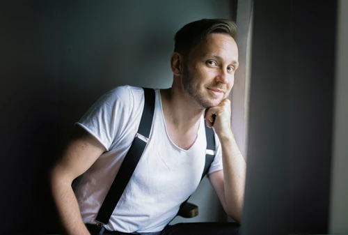 Rafael Fingerlos am 14. October 2025 @ Stadttheater Wiener Neustadt. Rafael Fingerlos am 14. October 2025 @ Stadttheater Wiener Neustadt.