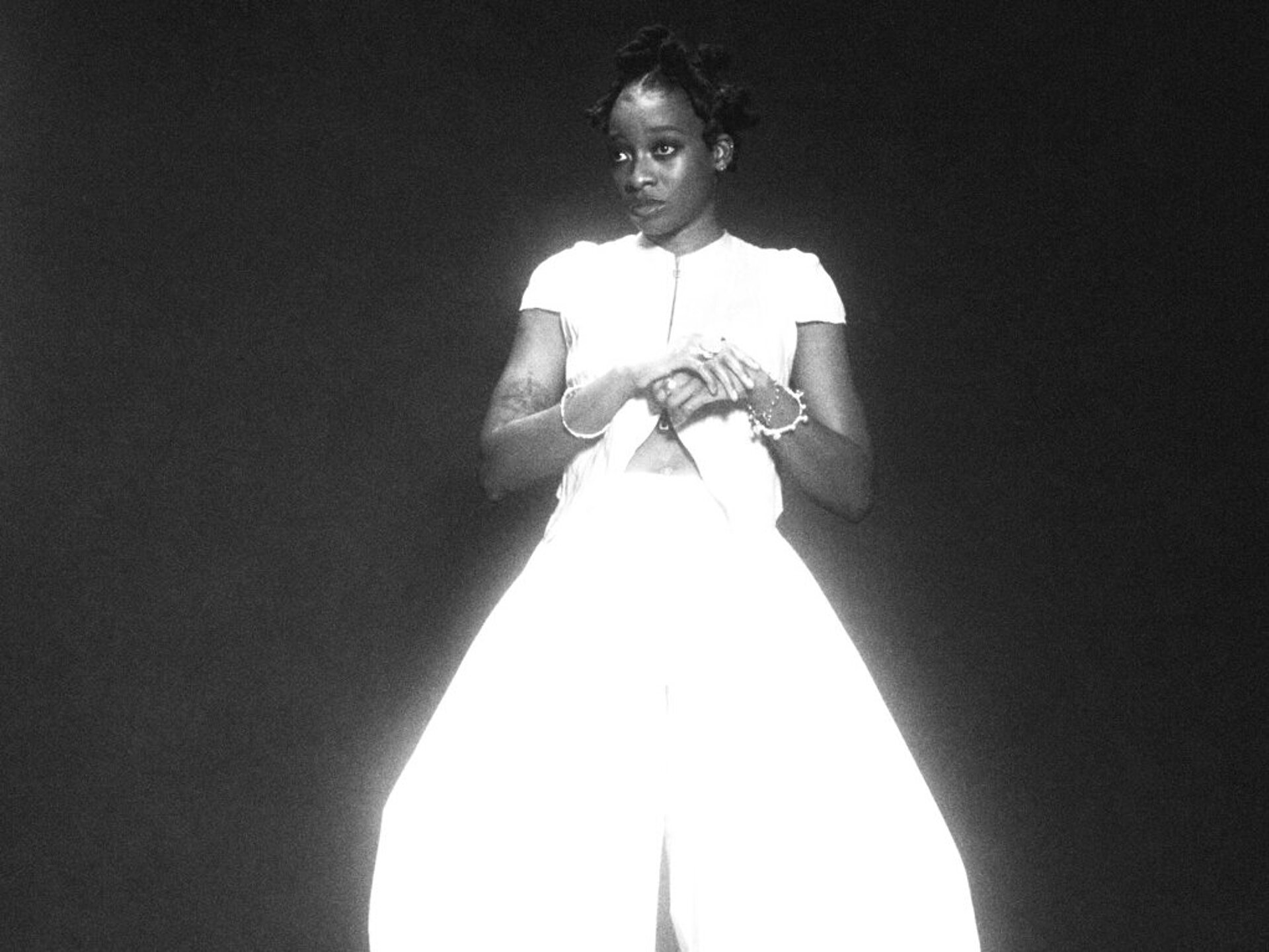 Little Simz am 27. September 2025 @ Raiffeisen Halle im Gasometer. Little Simz am 27. September 2025 @ Raiffeisen Halle im Gasometer.