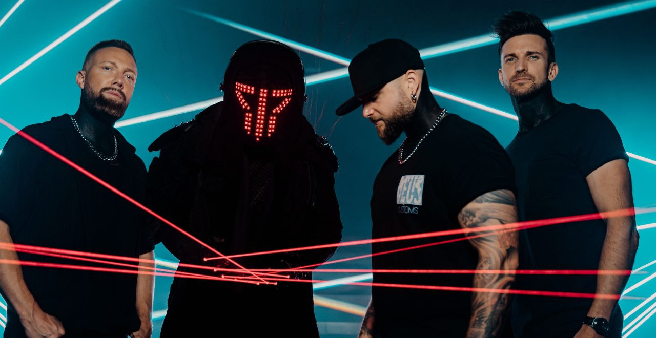 Smash Into Pieces am 27. April 2026 @ Flex.