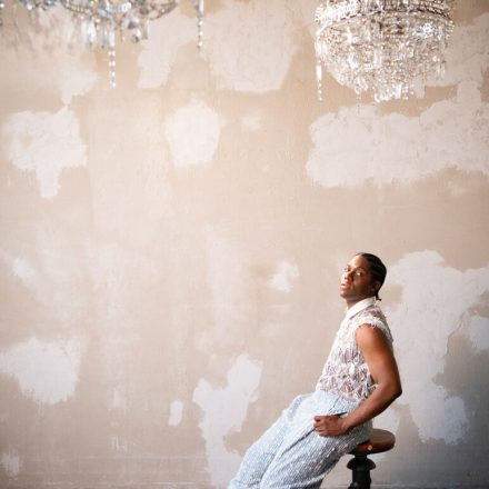 Garth / Lari + the Wolves (Support)