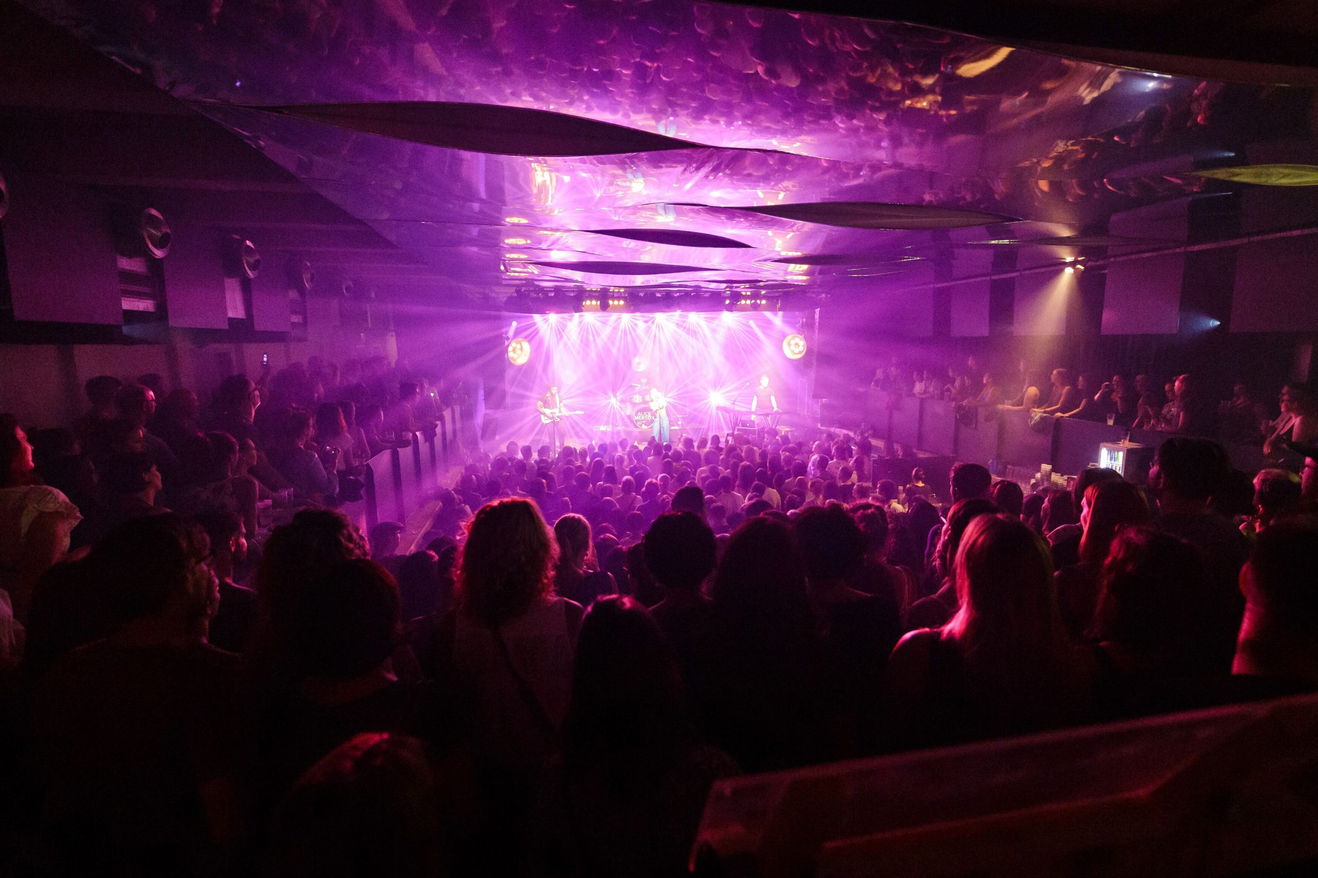 Poolbar Festival #30 am 6. July 2023 @ Altes Hallenbad, Feldkirch. Poolbar Festival #30 am 6. July 2023 @ Altes Hallenbad, Feldkirch.