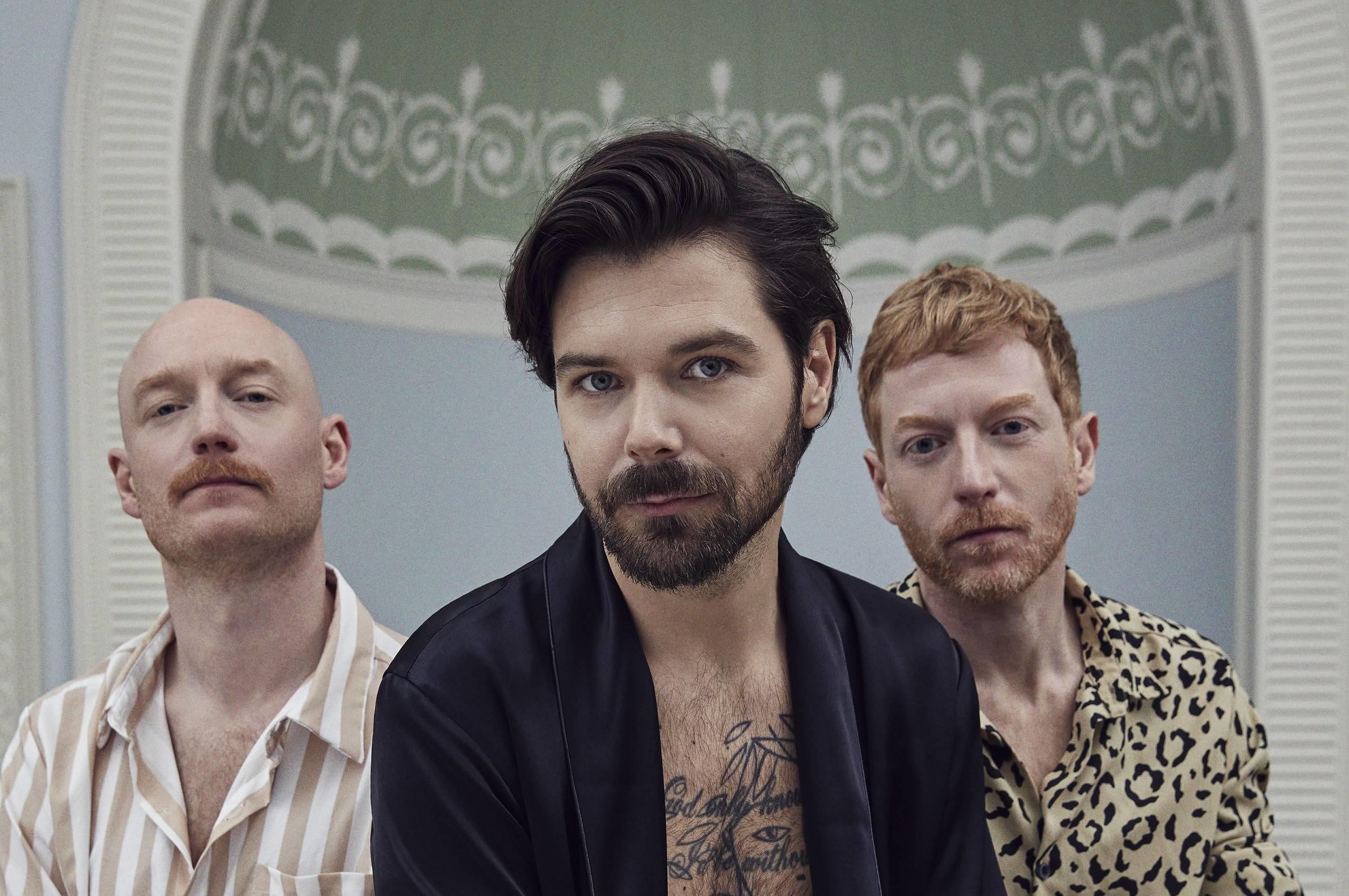 Biffy Clyro am 16. September 2022 @ Raiffeisen Halle (früher: Planet.tt Gasometer).