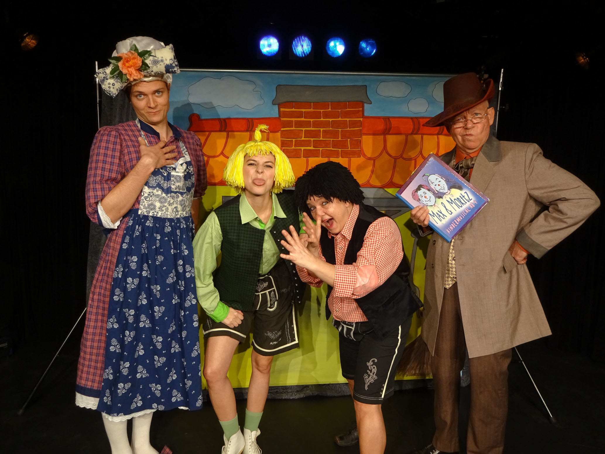 WiKiMu Wiener Kinder Musical - Max & Moritz am 26. November 2023 @ Stadtsaal Wien. WiKiMu Wiener Kinder Musical - Max & Moritz am 26. November 2023 @ Stadtsaal Wien.