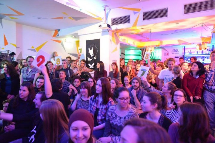 Stille Post Poetry Slam (Poetry mit Kontrabass) am 20. February 2019 @ The Loft. Stille Post Poetry Slam (Poetry mit Kontrabass) am 20. February 2019 @ The Loft.