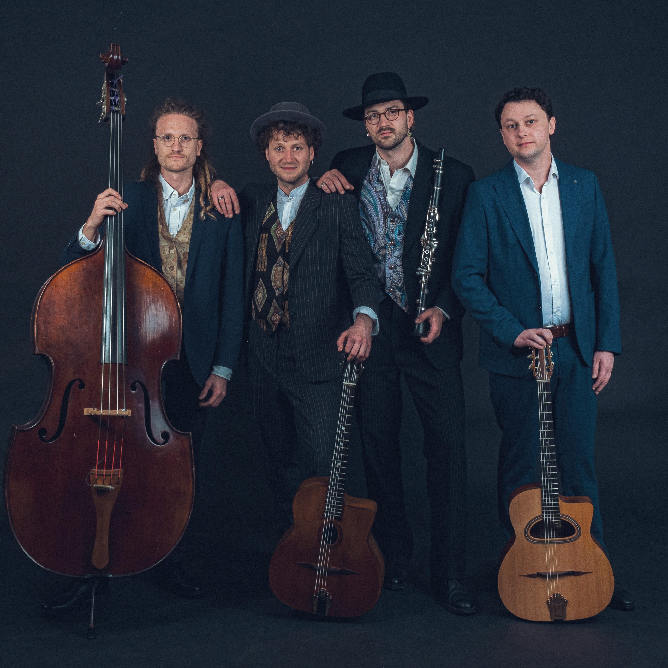 En Passant feat. Wawau Adler (DE, AT) am 13. September 2025 @ Theater am Spittelberg. En Passant feat. Wawau Adler (DE, AT) am 13. September 2025 @ Theater am Spittelberg.