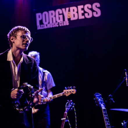 Jesper Munk @ Porgy & Bess