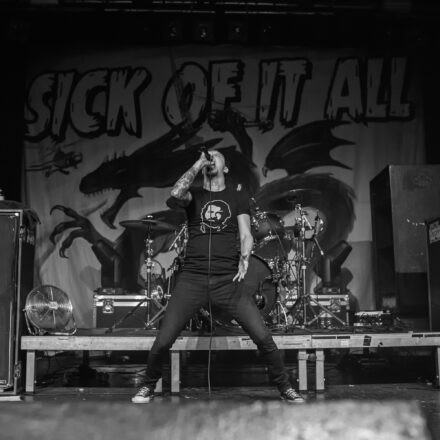 Sick Of It All - Comeback Kid - Cancer Bats @ Arena Wien