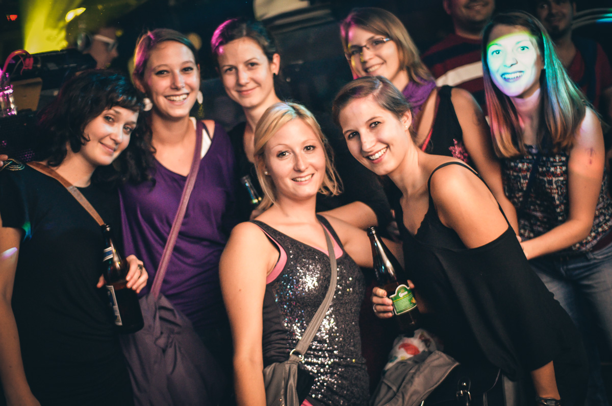 (Vienna's First) 90ies Club @ The Loft
