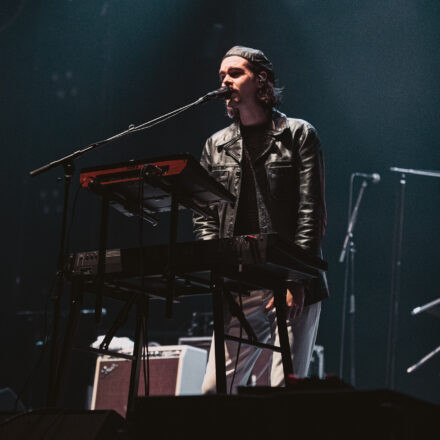 WANDA @ Wiener Stadthalle