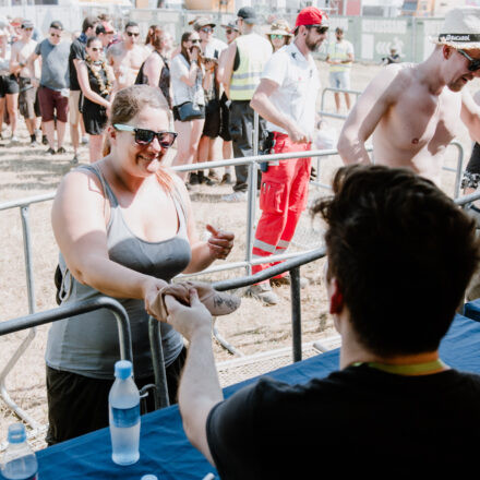Nova Rock Festival 2019 – Day 2 – Autogrammzelt