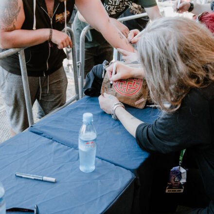 Nova Rock Festival 2019 – Day 2 – Autogrammzelt