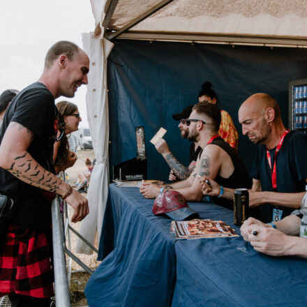 Nova Rock Festival 2019 – Day 4 – Autogrammzelt
