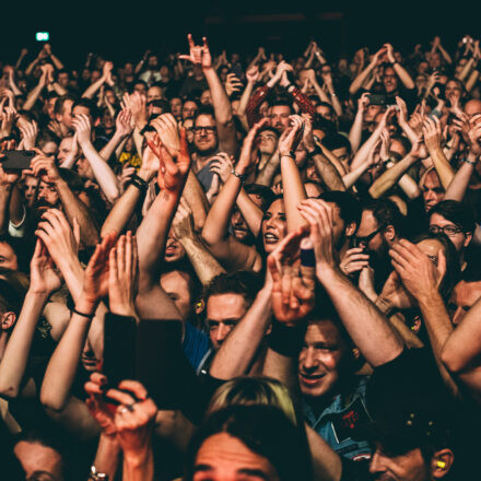 Airbourne @ Orpheum Graz /w Super Suckers