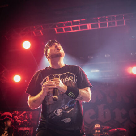 Hatebreed + Skeletal Remains @ Arena Wien