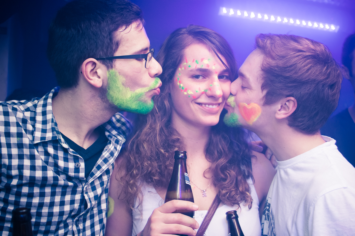 ESN Neon Welcome Party @ The Loft Wien