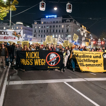 Demo gegen Kickl @ Schottentor Wien