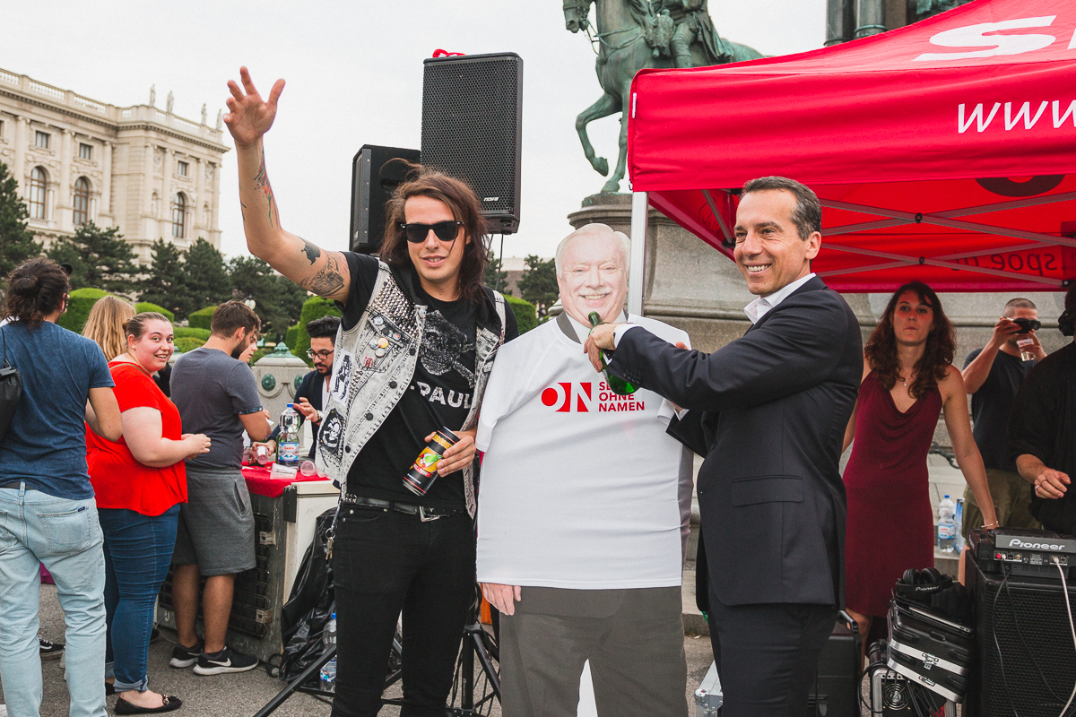 Man bringe den Spritzwein - Anstoß zum Abschluss @ Maria-Theresien-Platz Wien