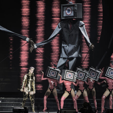 Katy Perry @ Wiener Stadthalle - Halle D